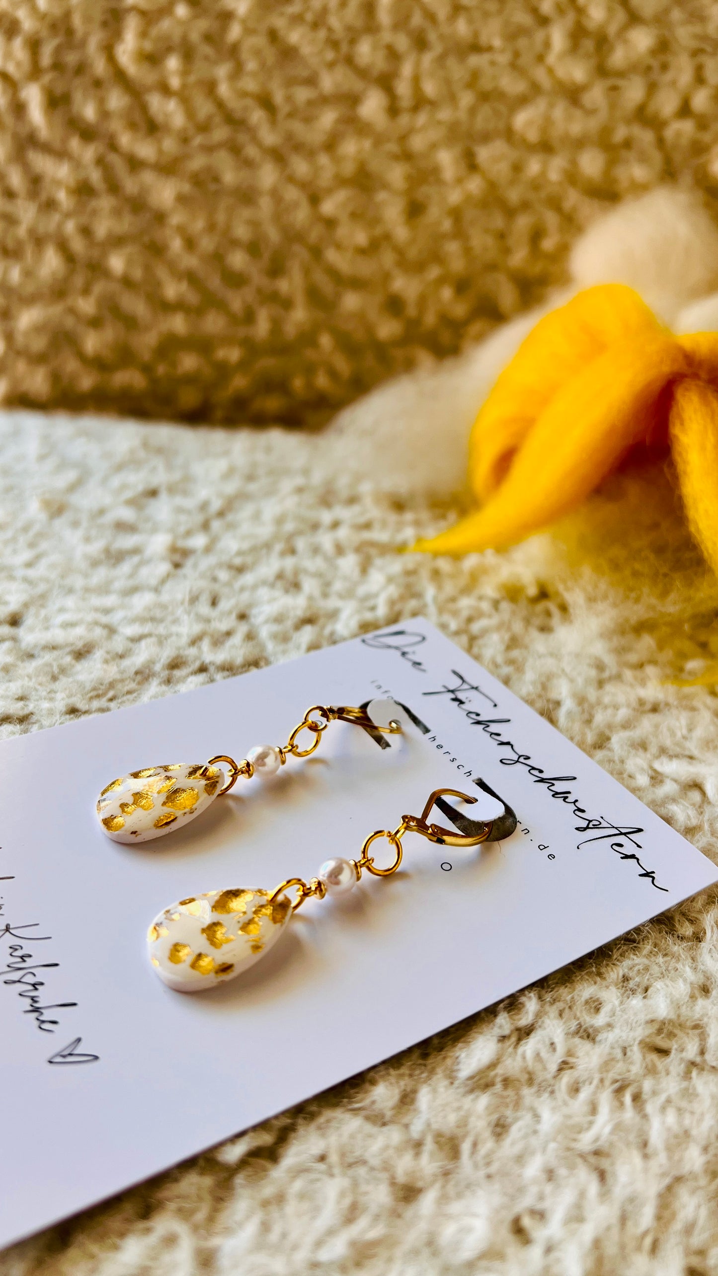 White & Gold ✨ | No. 2