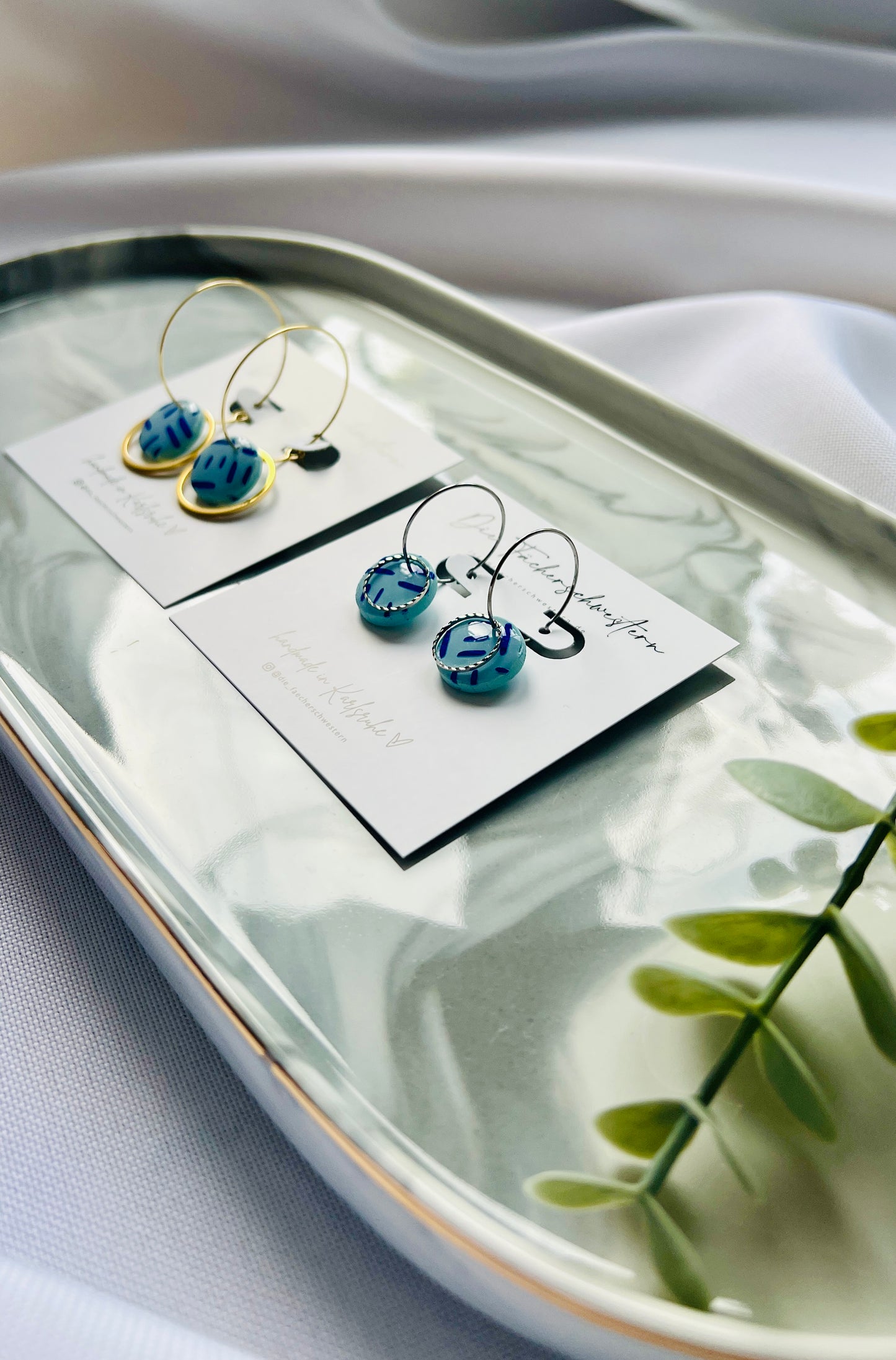 Creole hellblau/blau (Silber oder Gold)