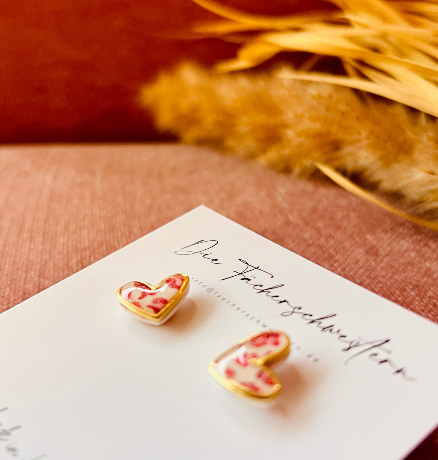 L.O.V.E. ❤️ | Herzchen Ohrstecker - Leoprint