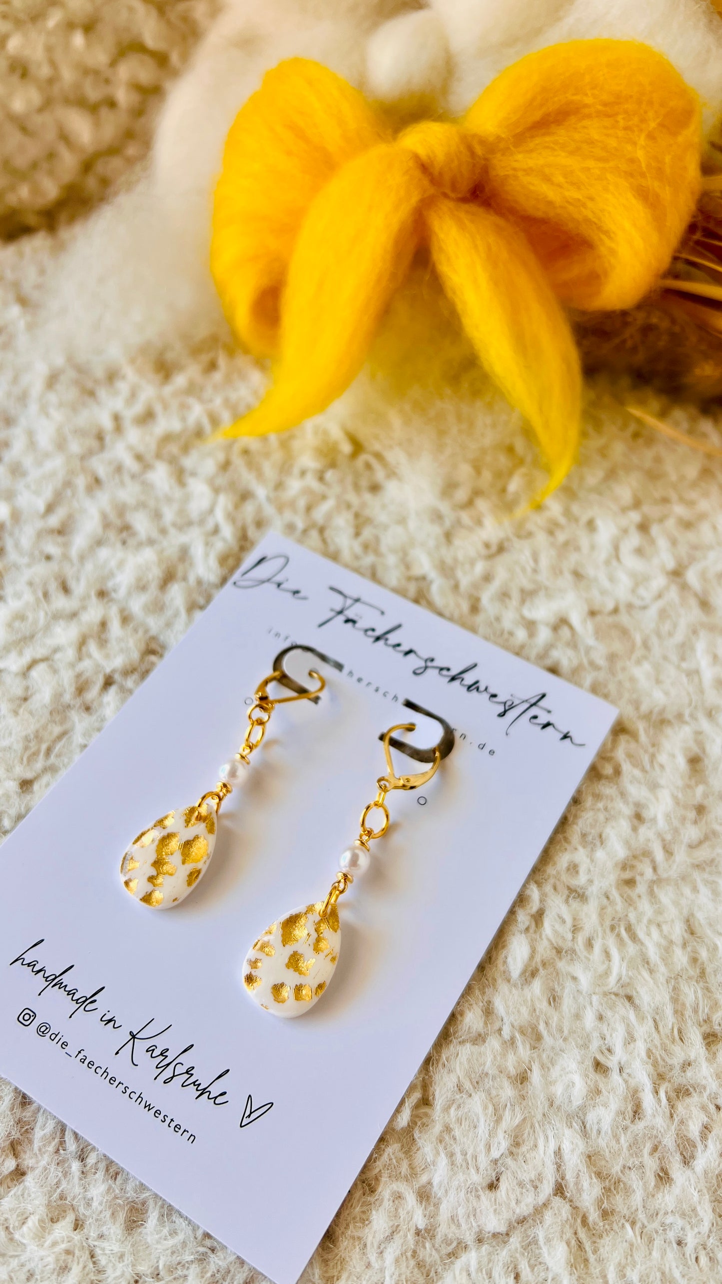 White & Gold ✨ | No. 2