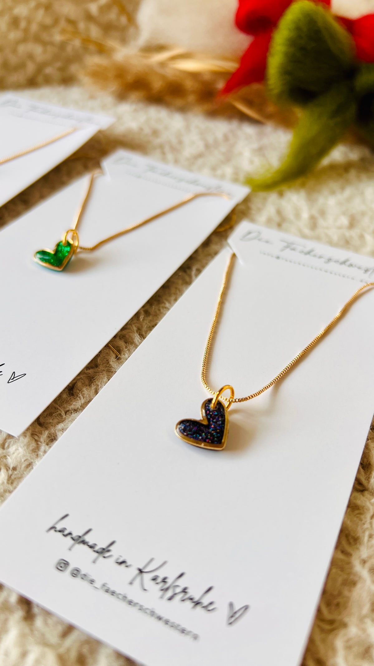 Holiday Season 🎄 | Glitzer Herzchen Halskette