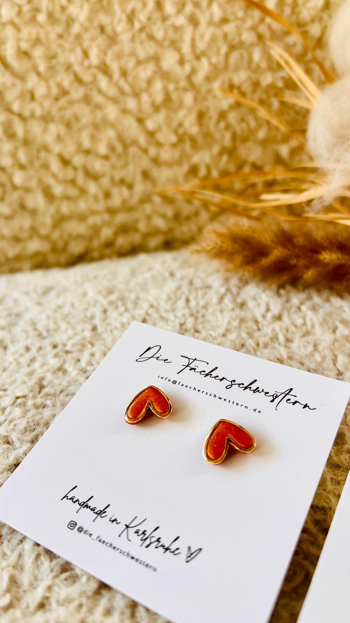 Herzchen Ohrstecker (versch. Farben)