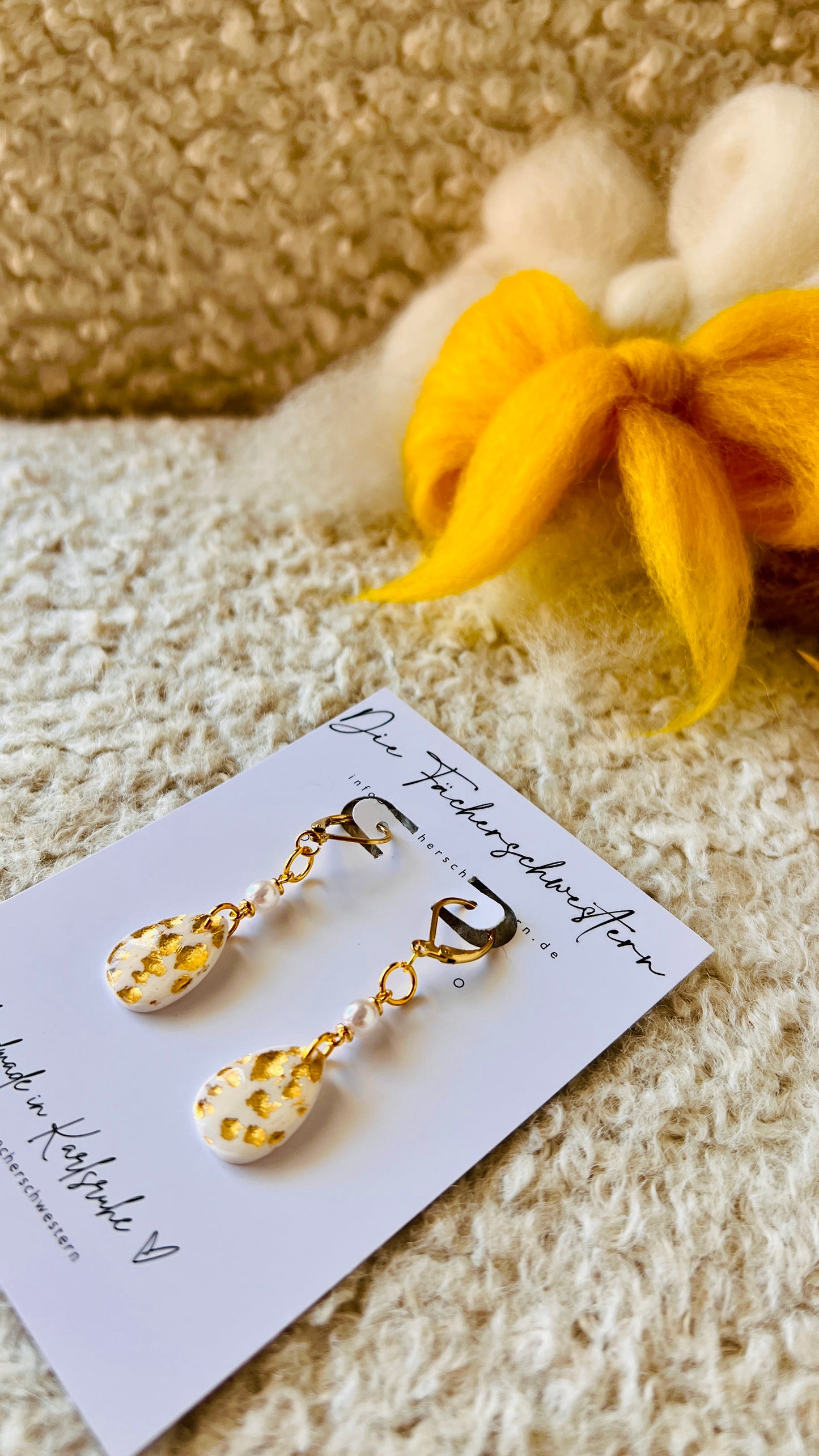 White & Gold ✨ | No. 2