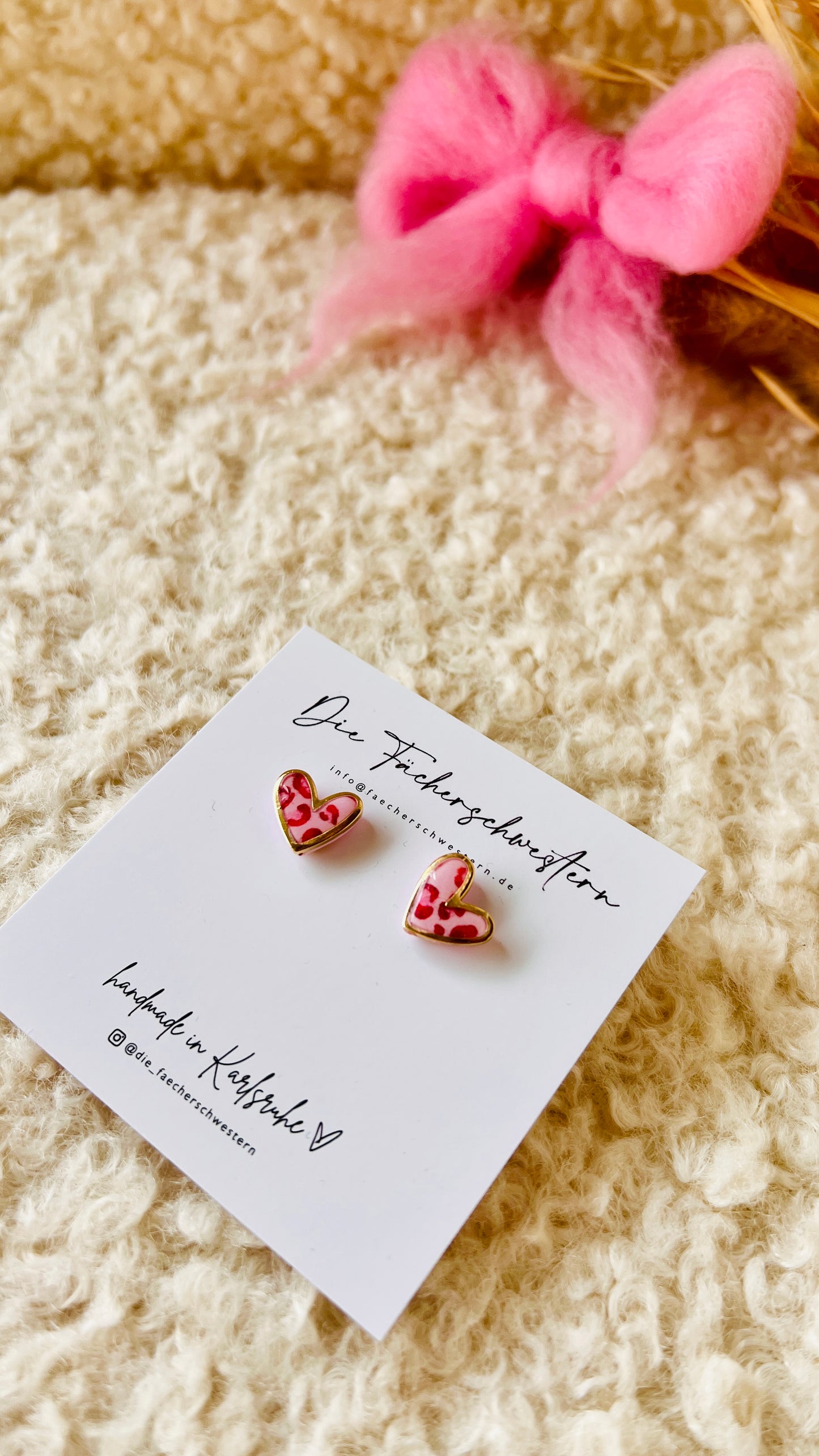 L.O.V.E. ❤️ | Herzchen Ohrstecker - Leoprint/rosa