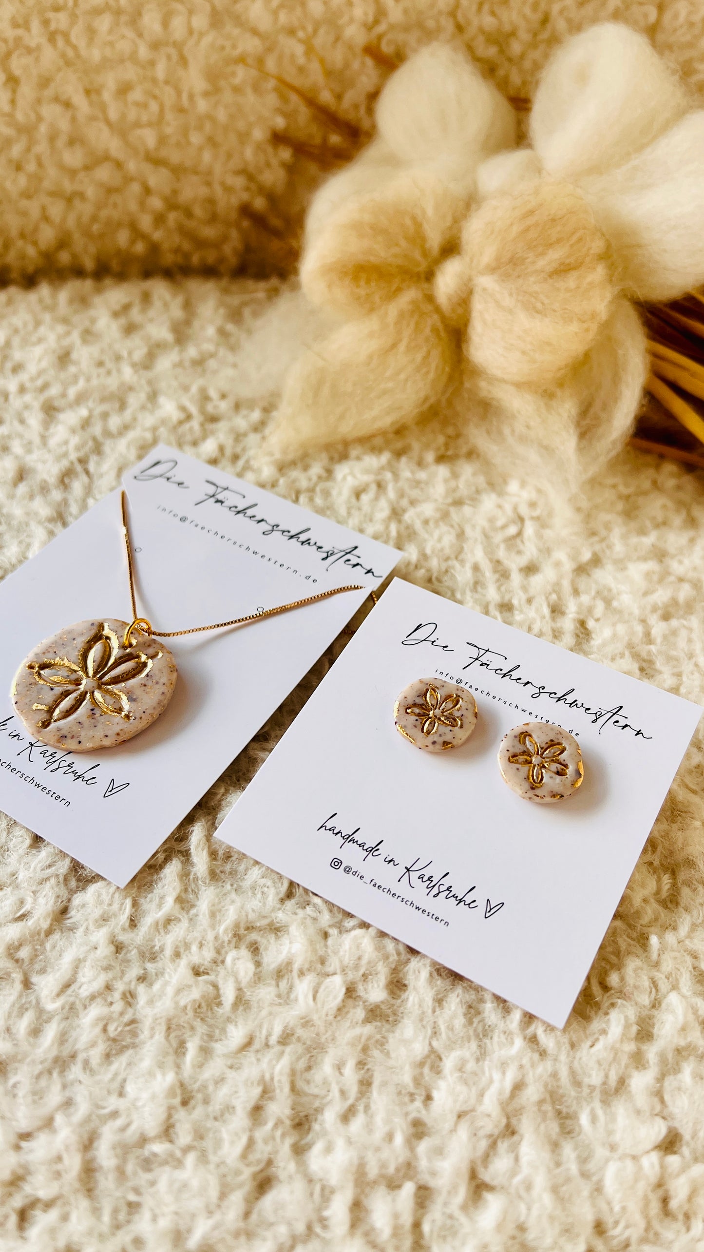 Sand & Sea 🐚 | Bundle Halskette & Stecker „Sanddollar“