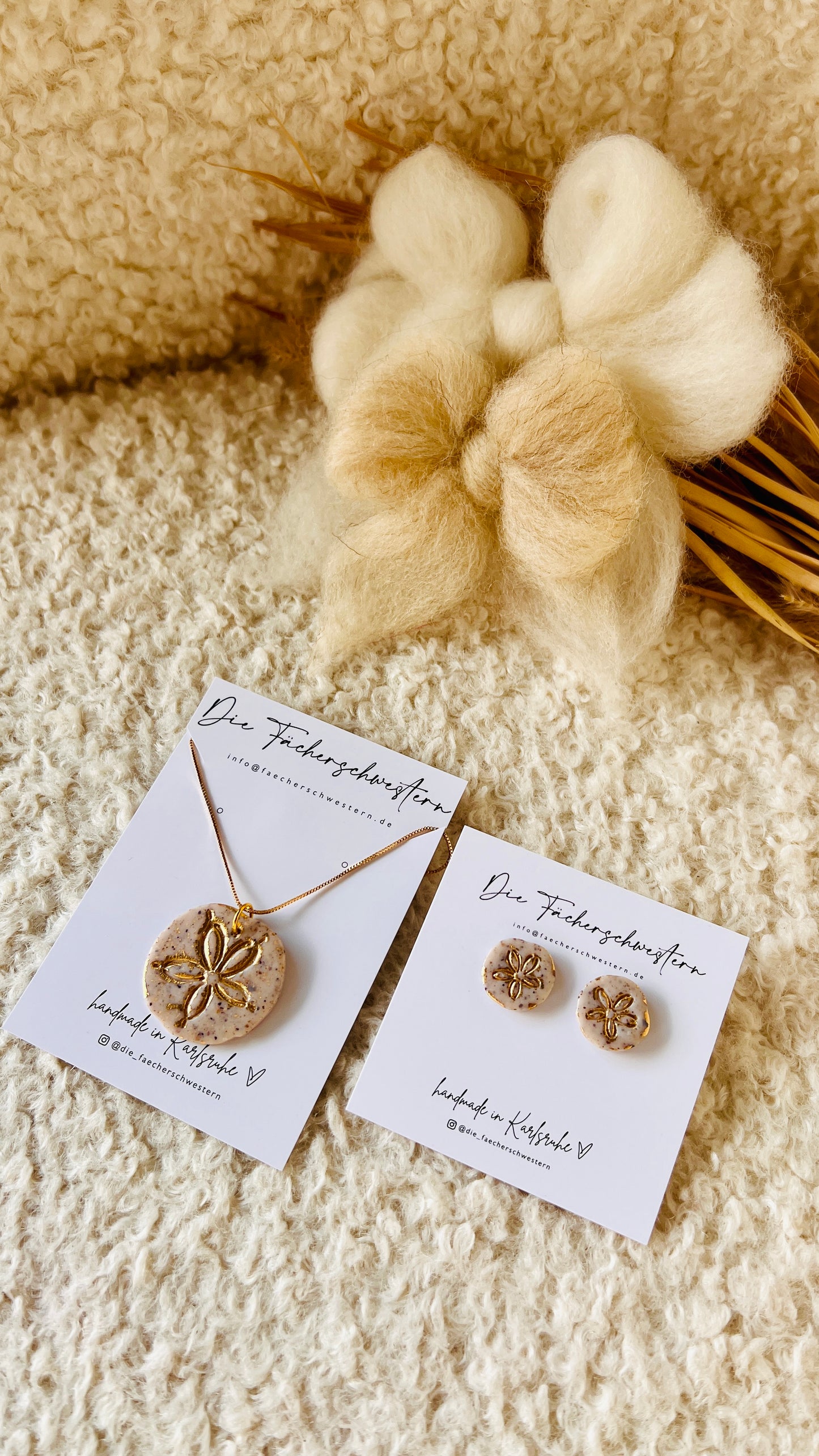 Sand & Sea 🐚 | Bundle Halskette & Stecker „Sanddollar“