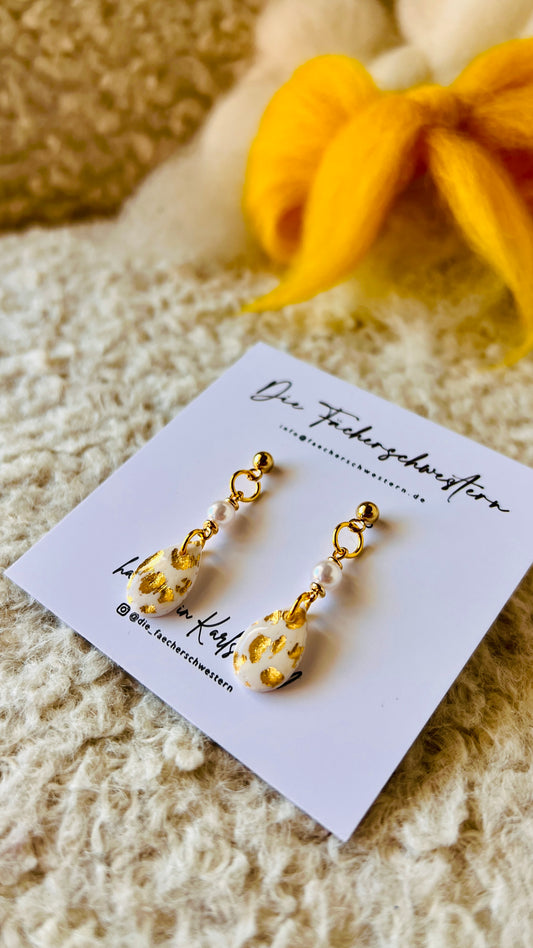 White & Gold ✨ | No. 1