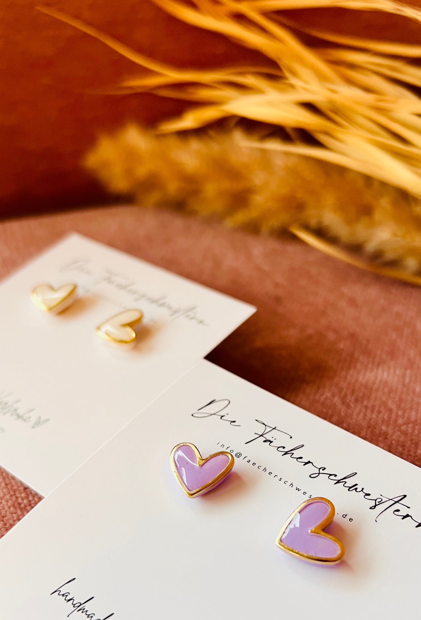 L.O.V.E. ❤️ | Herzchen Ohrstecker (versch. Farben)