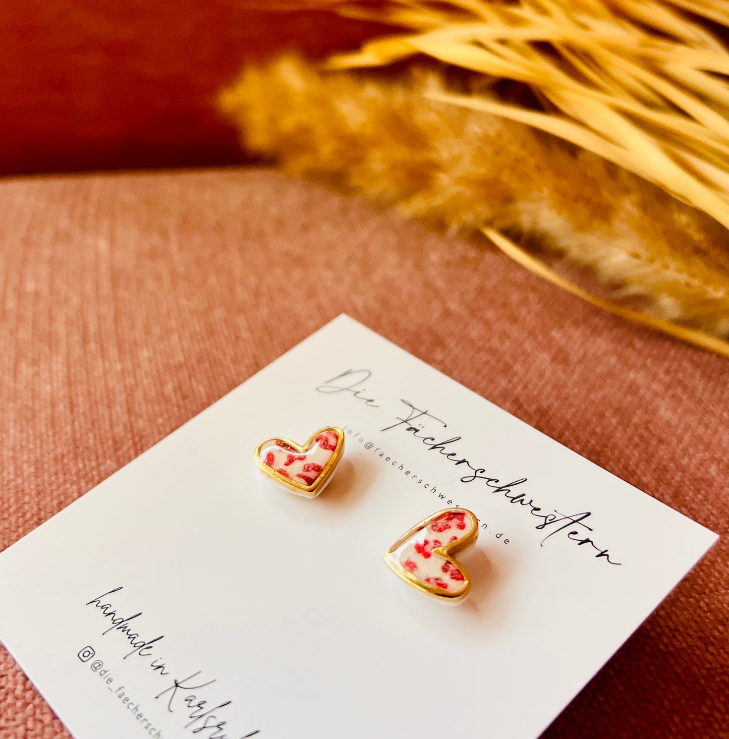 L.O.V.E. ❤️ | Herzchen Ohrstecker - Leoprint