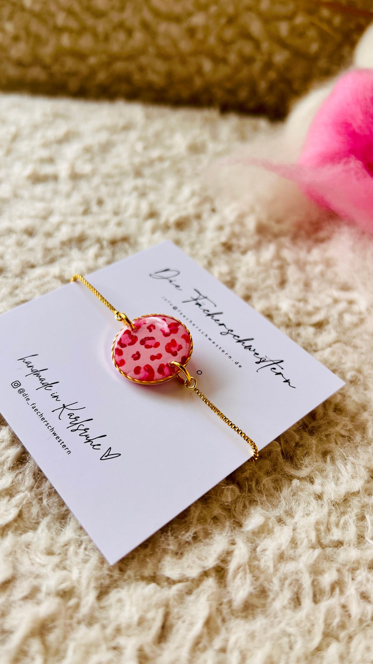 Leo Armband rosa
